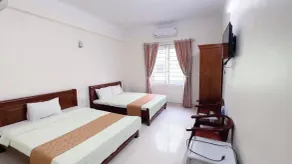 Neva Hotel Hai Tien -BAY LUXURY - Zimmer