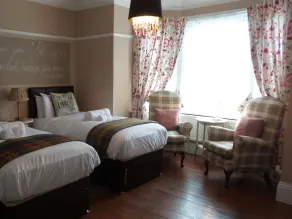 Hooray Henrys Sheringham - Room