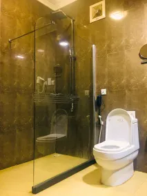 Seascape Hotel - Bathroom