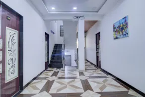 Hotel Royal Hills - Interior entrance