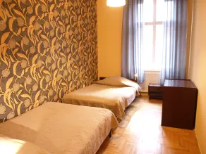 Cracow Old Town Guest House - Rum