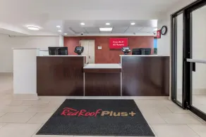 Red Roof Inn PLUS+ Columbus - Worthington - Resepsjon