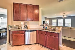 Spacious Conroe Home - 6 Mi to The Woodlands! - Interiör