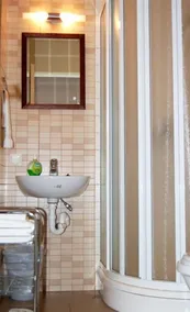 Guesthouse Jakob Lenz - Badrum