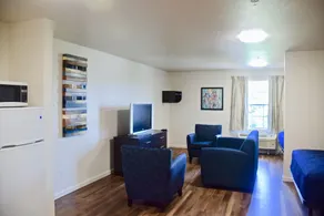 Stay Plus Extended Stay Suites - Chambre