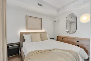 Downtown East Hotel & Suites - Rom