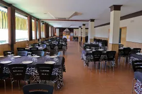 Hostal - Bungalows Camping Cáceres - Restaurant