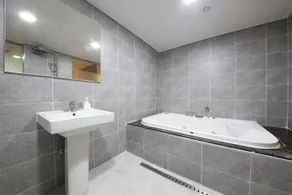 Namu neulbo - Bagno