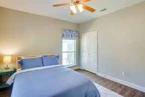 Fish & Kayak: Tranquil Cedar Creek Home! - Interiør