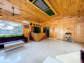 Wonderwood Corbett Resort -1min walk to River with Deep Jungle Trail - Reception