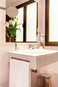 Hotel Toledo Imperial - Baño