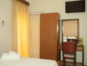 Stavrodromi Hotel - Rom