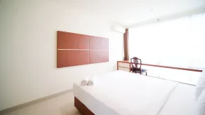 Best Location And Comfy 1Br At Praxis Apartment - Room