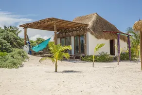 Room in Bungalow - El Secrereto Ocean Front Cabin - Balkon