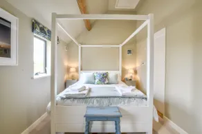 Halcyon Barn, Wissett - Chambre