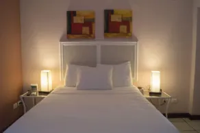 Hotel Bamboo Aeropuerto - Room