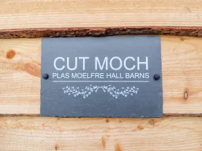 Cut Moch, Plas Moelfre Hall Barns - Interior