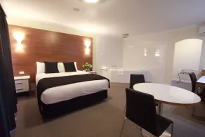 Mercure Wagga Wagga - Room