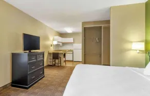 Studio 6 Extended Stay Chicago Vernon Hills Lincolnshire IL - Chambre