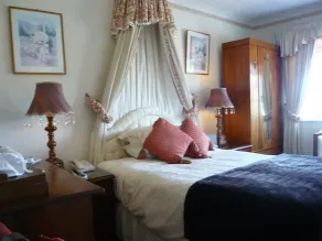Meryan House Hotel - Værelse