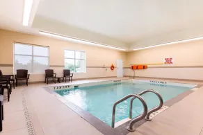 Comfort Inn & Suites - Pool