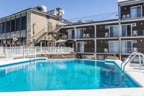 Hôtel Le Principal - Piscine