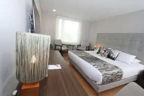 Hotel Factory Inn - Habitación