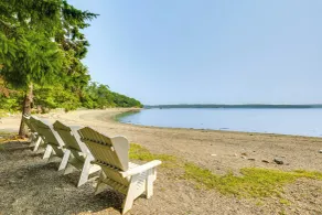 The Beachhouse Retreat w/ Prescot Bay Views! - Interior