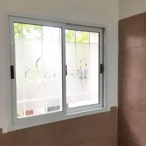 Continental Hotel - Baño
