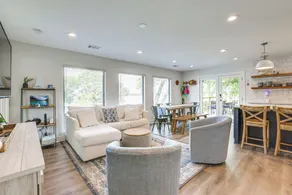 Boat, Fish & Swim: Lake Conroe Home w/ Hot Tub! - Interiør