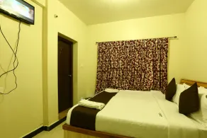 Al Woodlands Residency - Room