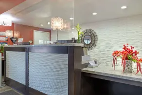 Best Western Plus Downtown North - Reception
