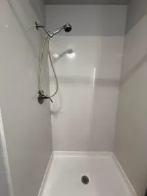 Great Value Inn & Suites - Banheiro