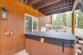 Hot Tub, Game Room! 3-story Brian Head Home - Innenbereich