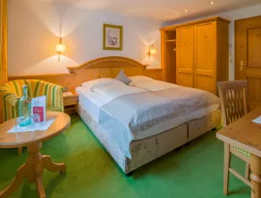 Hotel-Garni Jakober - B&B und Appartements - Rum