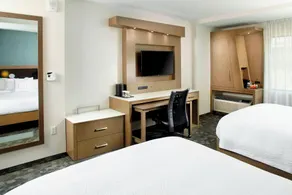 Courtyard by Marriott Akron Downtown - Chambre