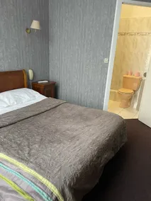 Hôtel la Poularde - Zimmer