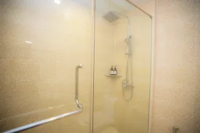 Baumanburi Hotel Patong - Rom