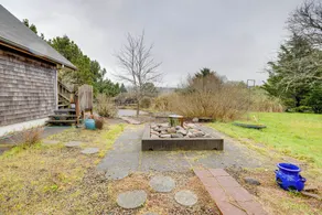 Waterfront Getaway on 10 Acres Near Sunset Beach! - Interiør