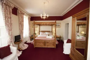 Dufferin Coaching Inn - Room
