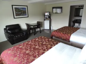 Bayshore Waterfront Inn - Zimmer