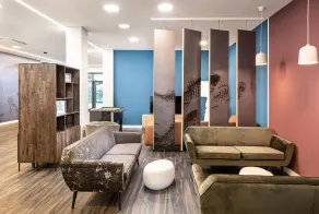 elaya hotel augsburg, Trademark by Wyndham - Lobby