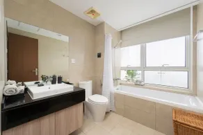 Lancaster Hanoi Service Apartment - Bathroom