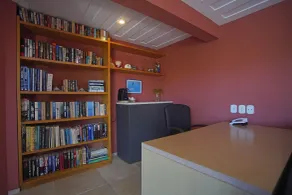 Cliffside Luxury Inn - Room
