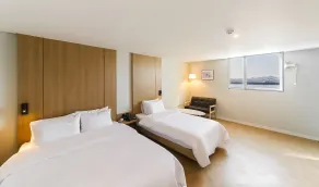 Hotel OU - Chambre
