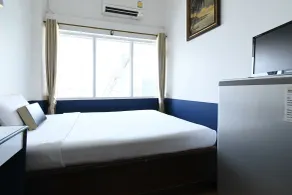 The Krungkasem Srikrung Hotel - Chambre