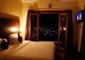 Berry Hills Resort - Camera