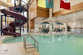 Days Inn by Wyndham Saskatoon - Piscine