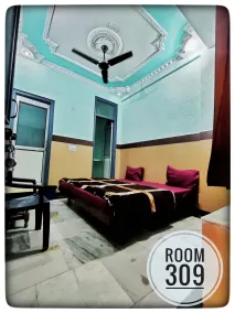 Hotel Ganga View - Chambre