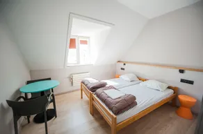 HI Brussels Jacques Brel Hostel - Room